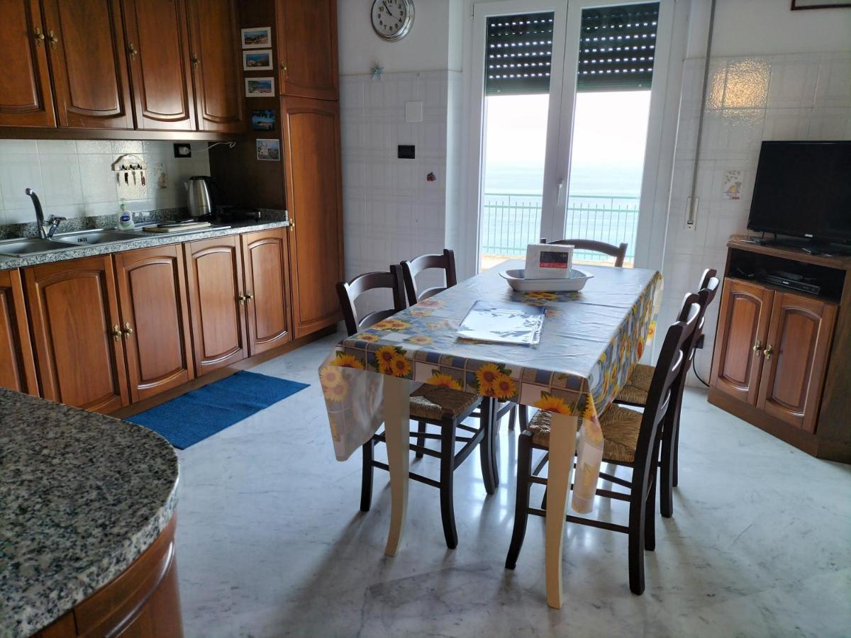 Villa Sarina House Ocean View Lavagna Exterior foto